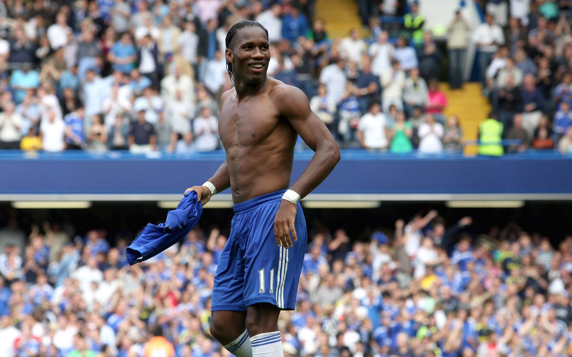 德甲创新战术引领风潮，精彩片段不断涌现，德甲推荐